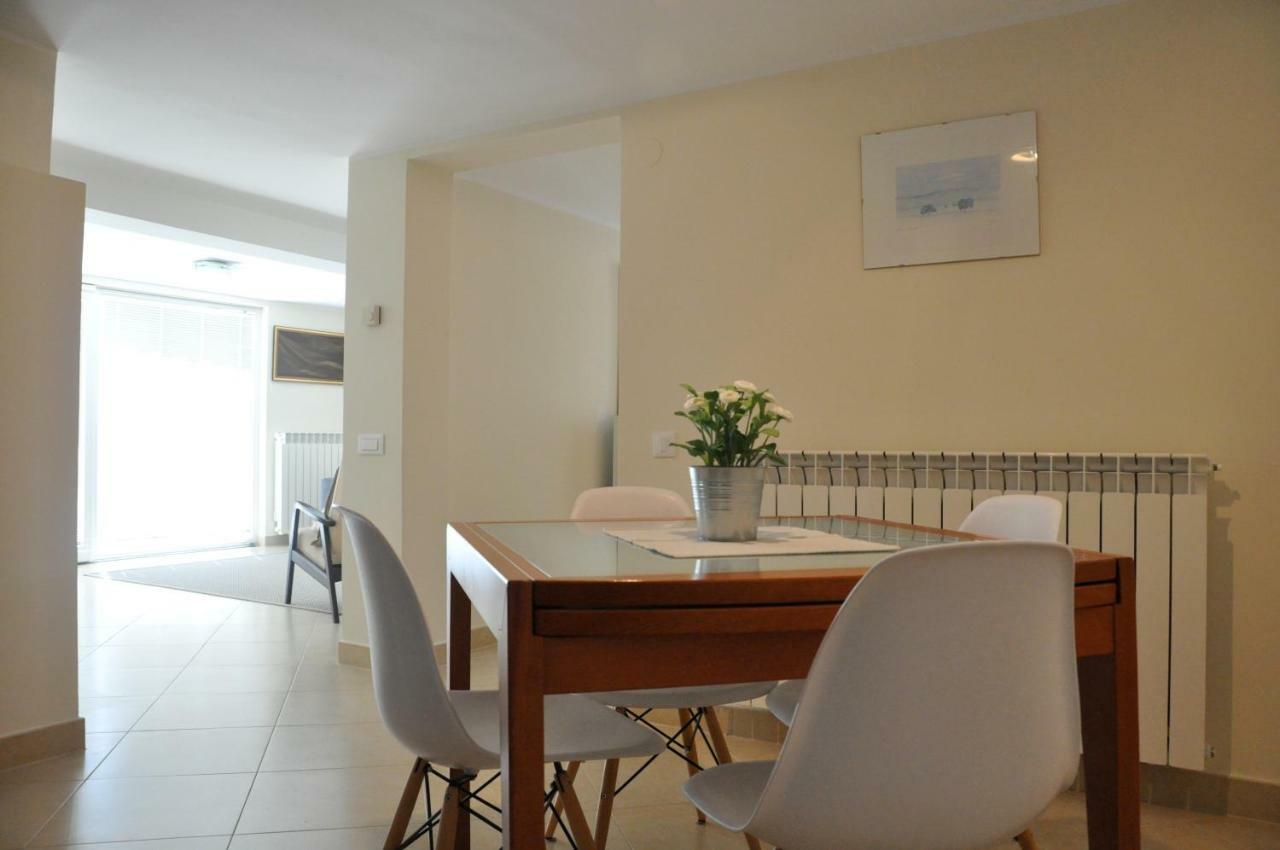 Villa Ulivo Apartments Apartment